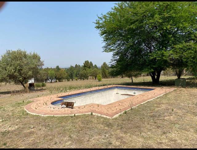 FARM FOR SALE IN KYALAMI AH